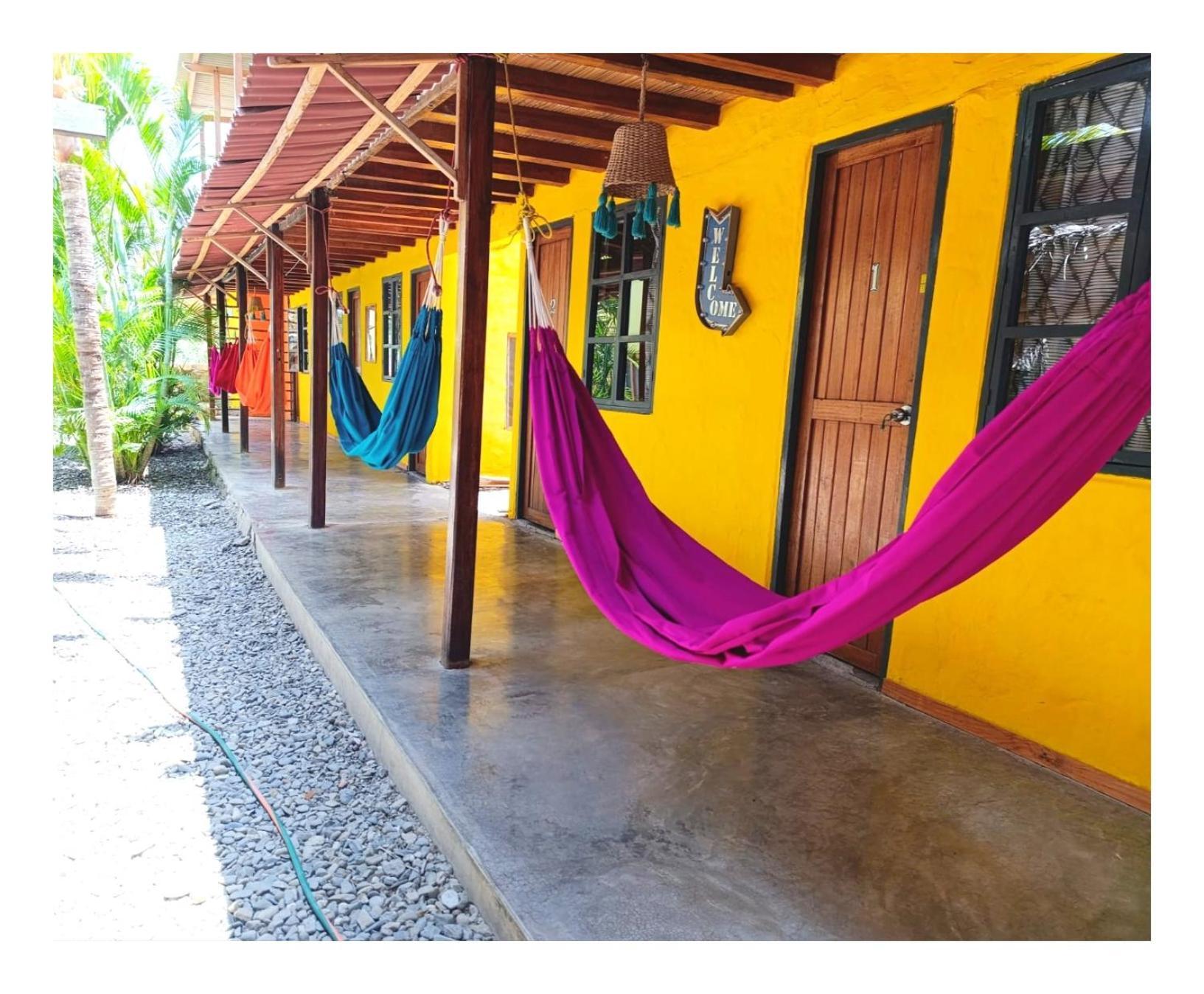 Hotel Casa Naranja Máncora Esterno foto